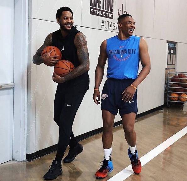 [NBA]卡斯尔假投真传 文班亚马空接暴扣